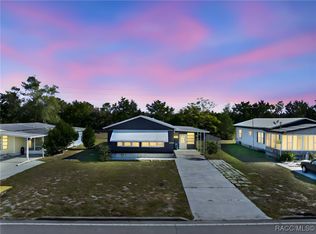 15372 Brookridge Blvd, Brooksville, FL 34613