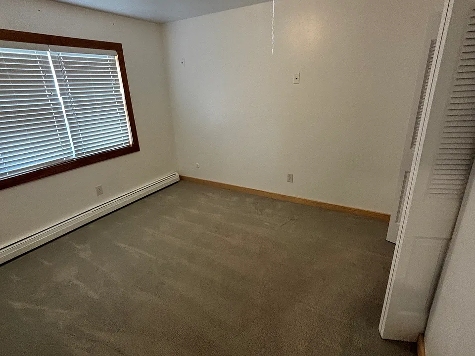 3902 S Schenley Ave #1
