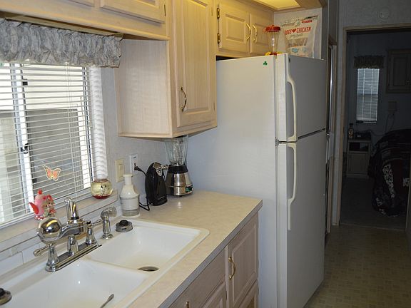 5th image of 216 E Saguaro Dr