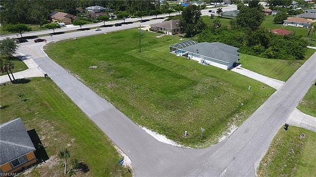 1st image of 4500 Lee Blvd