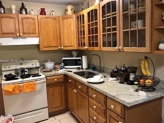3rd image of 10765 SW 4th St #8