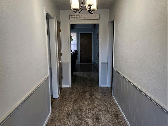 3rd image of 607 E Story St