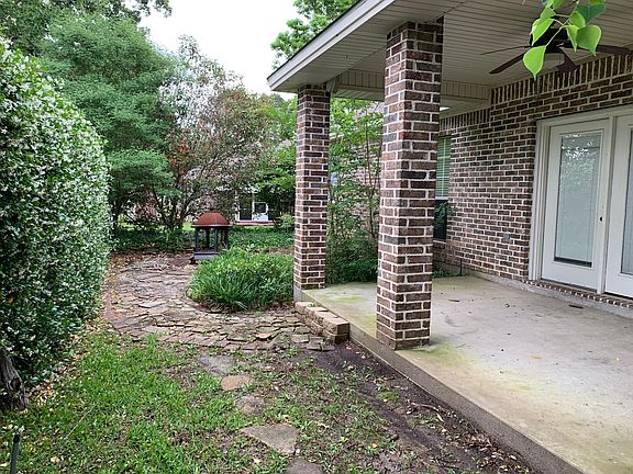 4th image of 105 Jasmine Ct