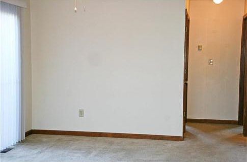 3rd image of 3155 Brickenwood Ln