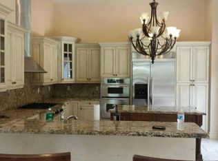 10101 SW 68th St, Miami, FL 33173