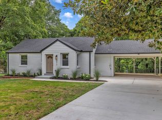 2213 Pittswood Dr, Nashville, TN 37214