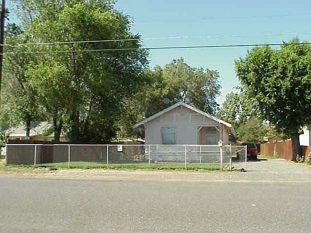 2nd image of 1607 Willow St