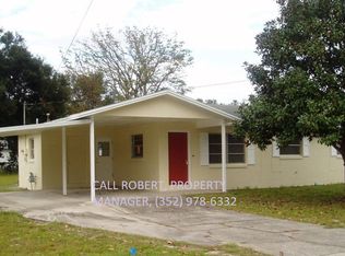 700 Smith St, Fruitland Park, FL 34731