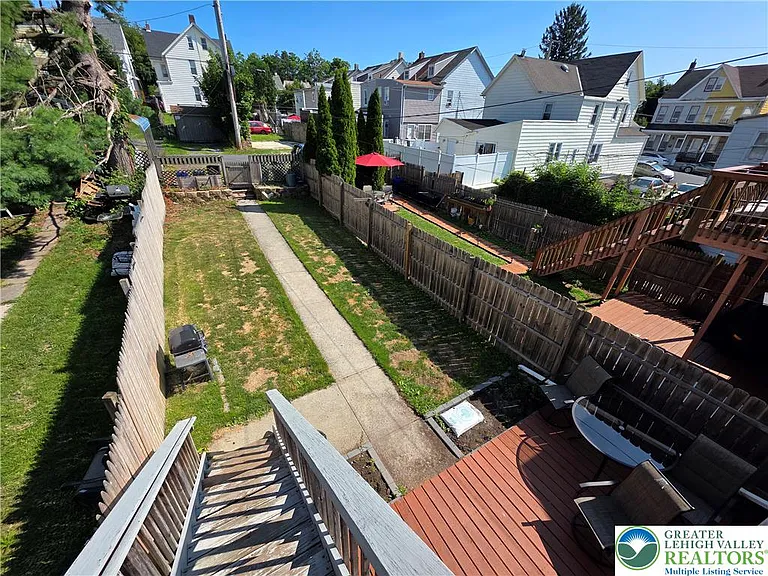 809 Bushkill St — Photo 5