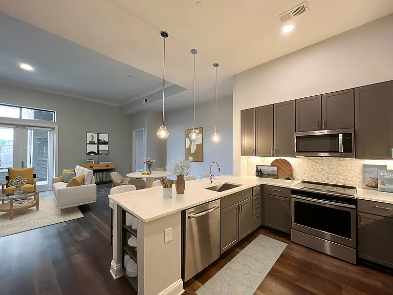 The Ashley Gables Buckhead — Photo 32