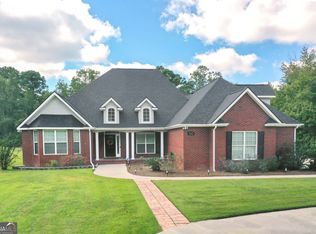 381 Serenity Farms Rd, Woodbine, GA 31569