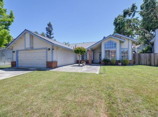 7827 River Estates Dr, Sacramento, CA