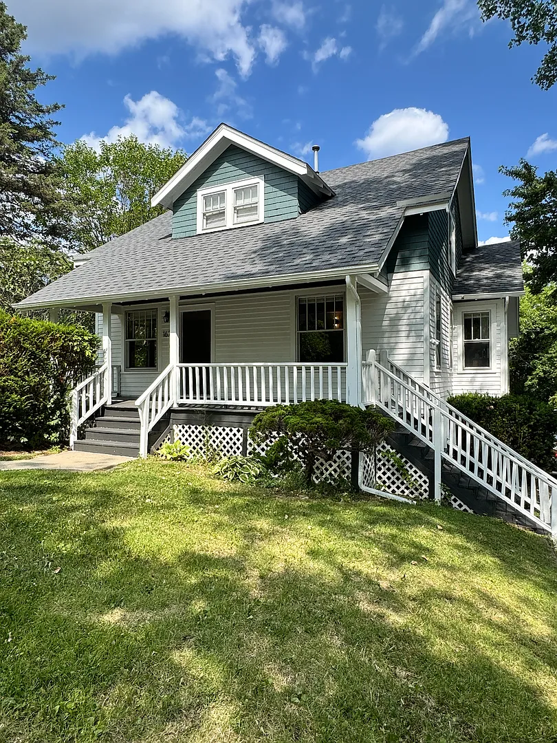 Spacious 4-Bedroom Home with 2 Kitchens | West Ann Arbor — Photo 1