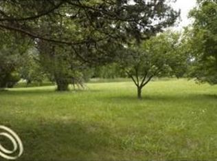 56201 Dequindre Rd, Rochester Hills, MI 48306