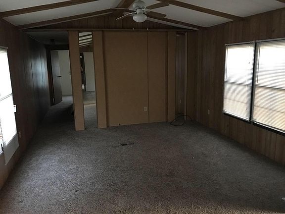 4th image of 5275 Dixon St