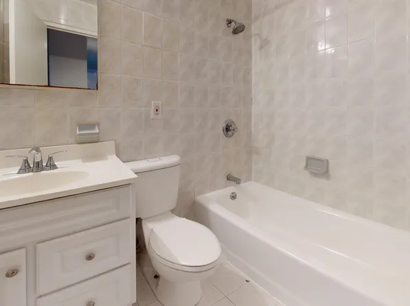 220 East 63rd Street image 15 of 23