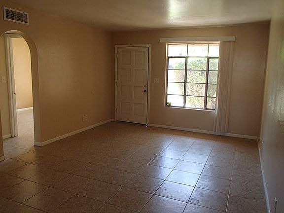 4th image of 1449 E Highland Ave Unit 39