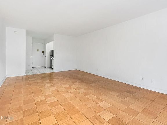 5th image of 211 E 53rd St APT 10H