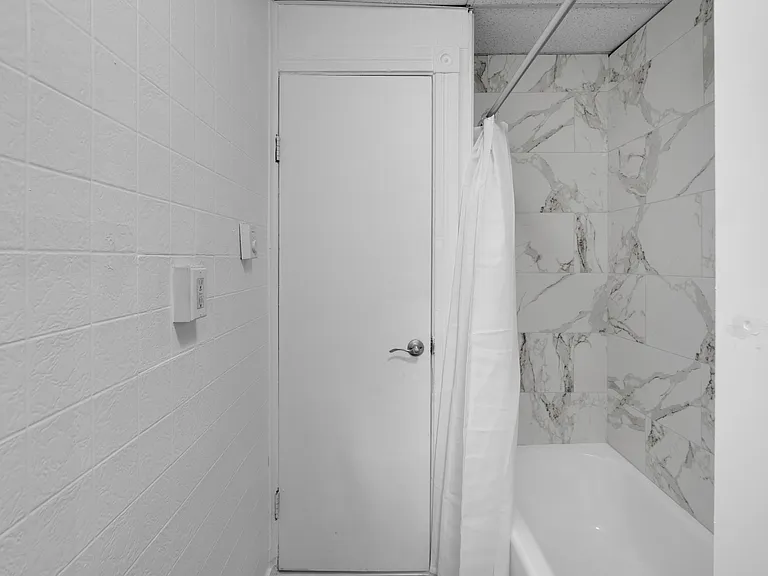 516 Pawnee St #2 — Photo 22