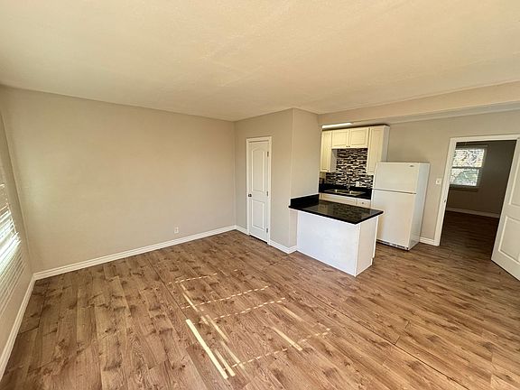 5th image of 1109 Stewart Ave APT 203
