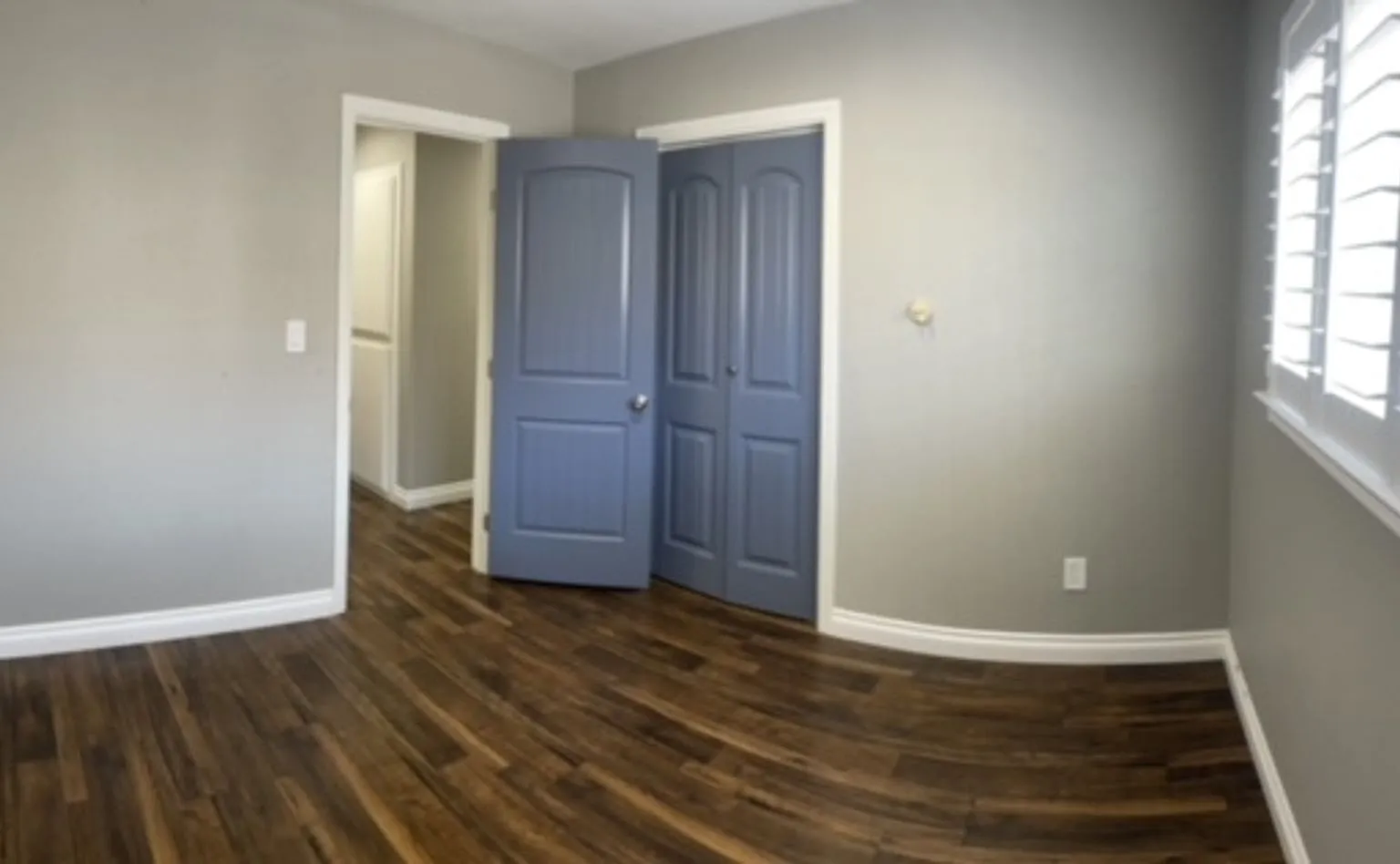 3 Bed, 2 Bath Home — Photo 3