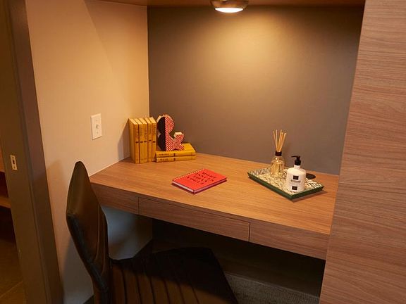 Spacious desk provided