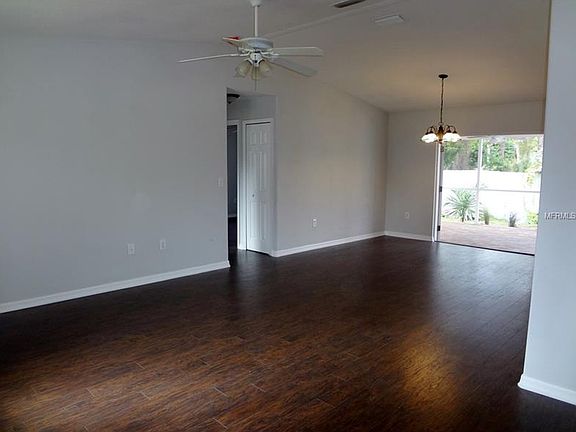 2nd image of 390 Seminole Dr