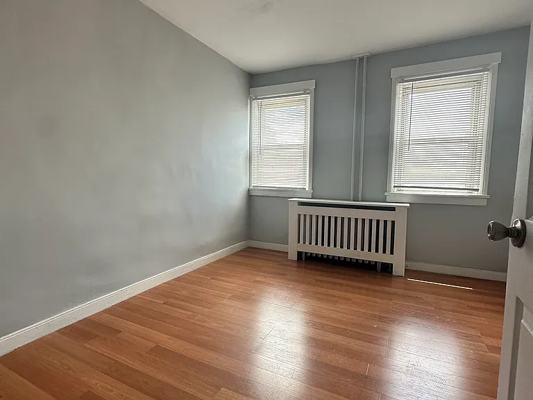 2714 Pratt St — Photo 14