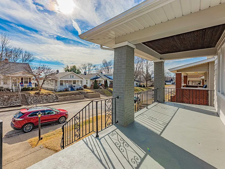 2727 Austin Ave — Photo 29