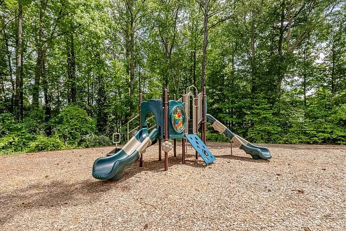 3110 Godby Rd #12B — Photo 49
