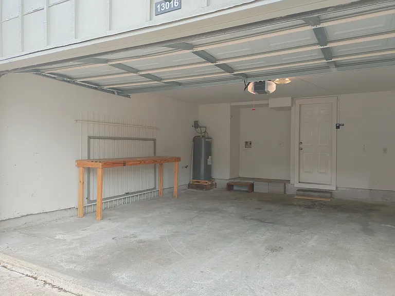13016 Wirevine Ln — Photo 25