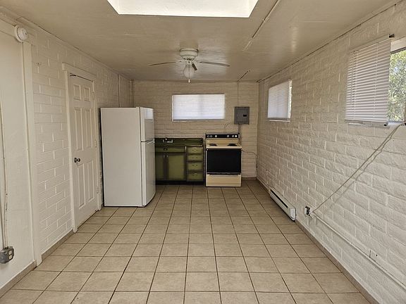 4th image of 3441 N Mountain Ave