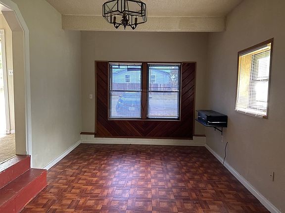 5th image of 1502 Massey St #1502