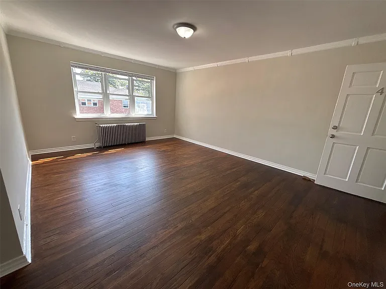 37 Spruce St #2 — Photo 3