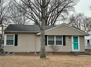 2915 Pascal St, Saint Paul, MN 55113