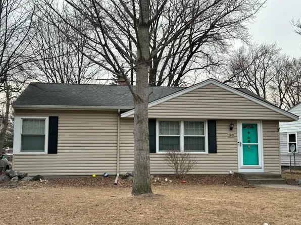 2915 Pascal St, Saint Paul, MN 55113
