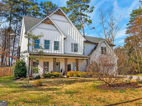 3rd image of 2430 Rose Mill Ct SW