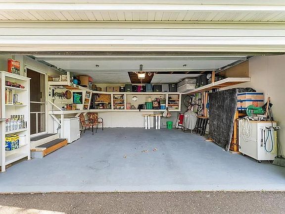 2nd image of 1428 Granada Ave N