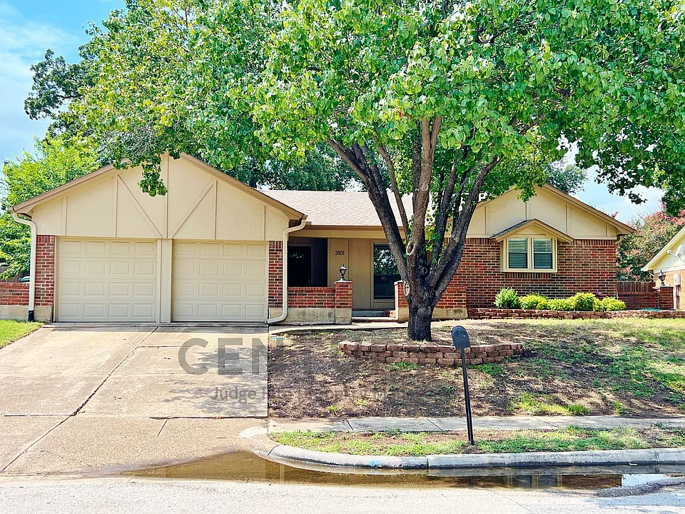 3101 Murphy Dr