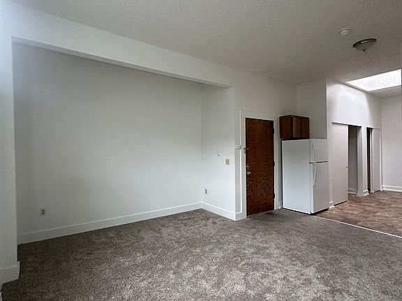 5th image of 226 Titusville Aly APT 9