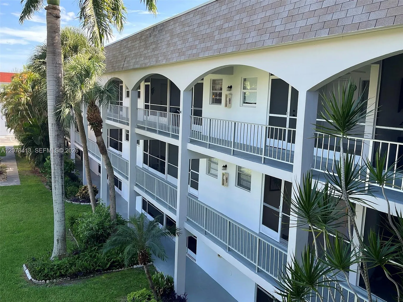 Paradise Villas Condo — Photo 2