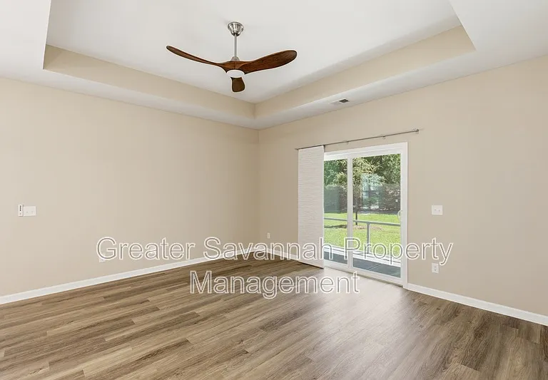 130 Danbury Ct #1 — Photo 17