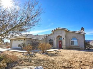 1397 Sierra Rd, Pinon Hills, CA 92372