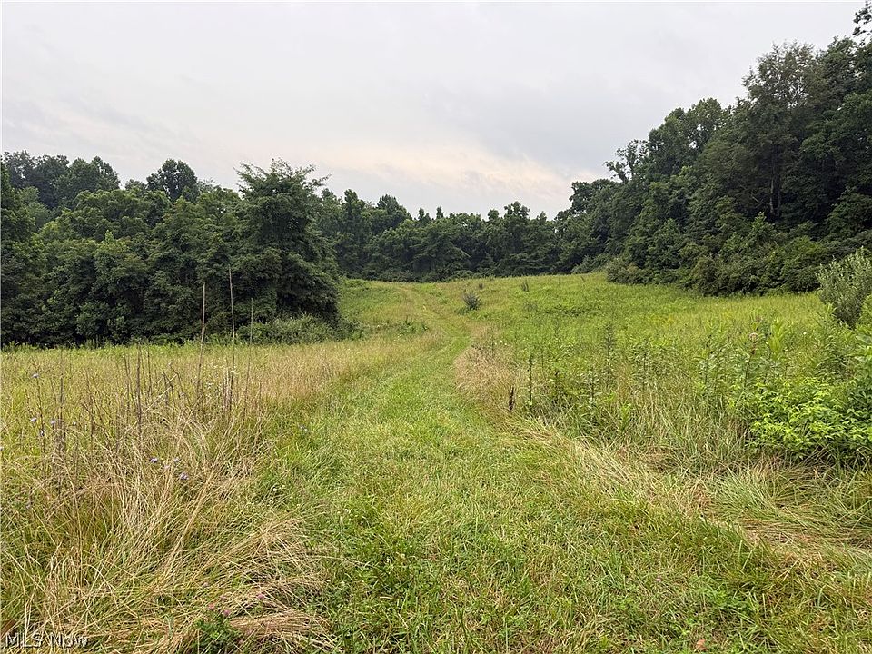 1st image of 560 Wickens Rd