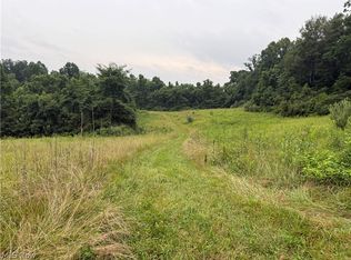 560 Wickens Rd, New Matamoras, OH 45746