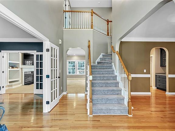 2nd image of 1622 Cavell Ct