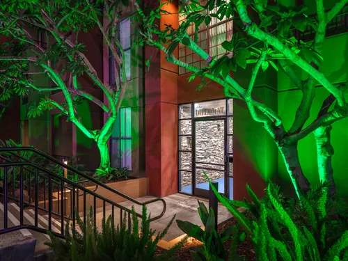 Diplomat Apartments Photo 1