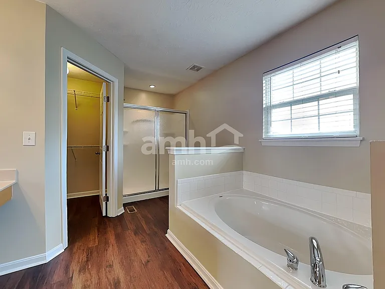 3146 Old Glory Ln — Photo 12
