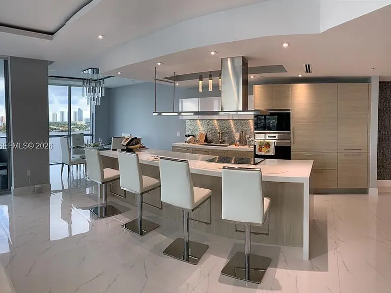 17111 Biscayne Blvd #1109 — Photo 5