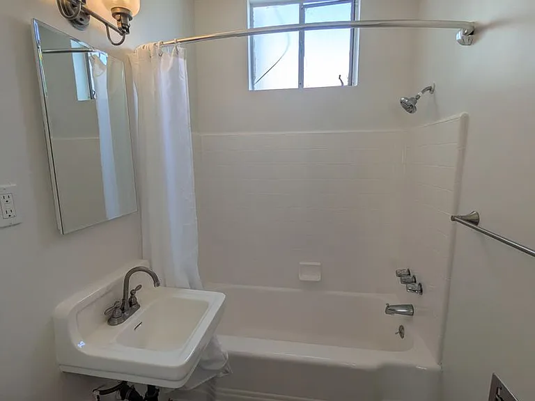 Grand 504 — Photo 12
